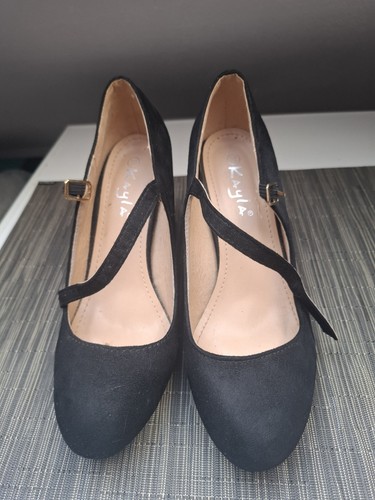 Schöner damenschuh mit - damenschuh, hohem