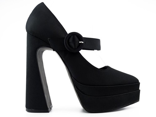 Schwarze plateauschuhe mit - plateauschuhe,
